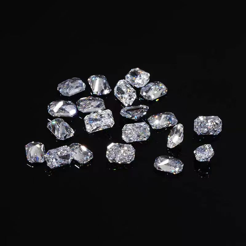 Editorial assortment of fancy-shape colourless lab-grown diamonds