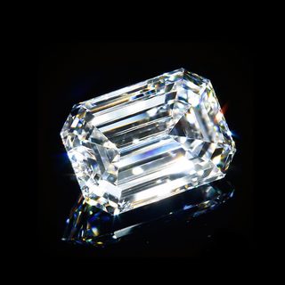 Emerald Cut lab-grown diamond