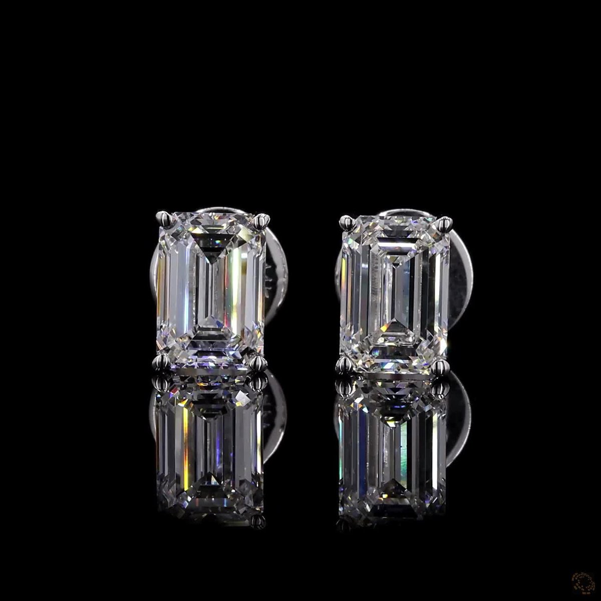 Diamond Earrings E-443660