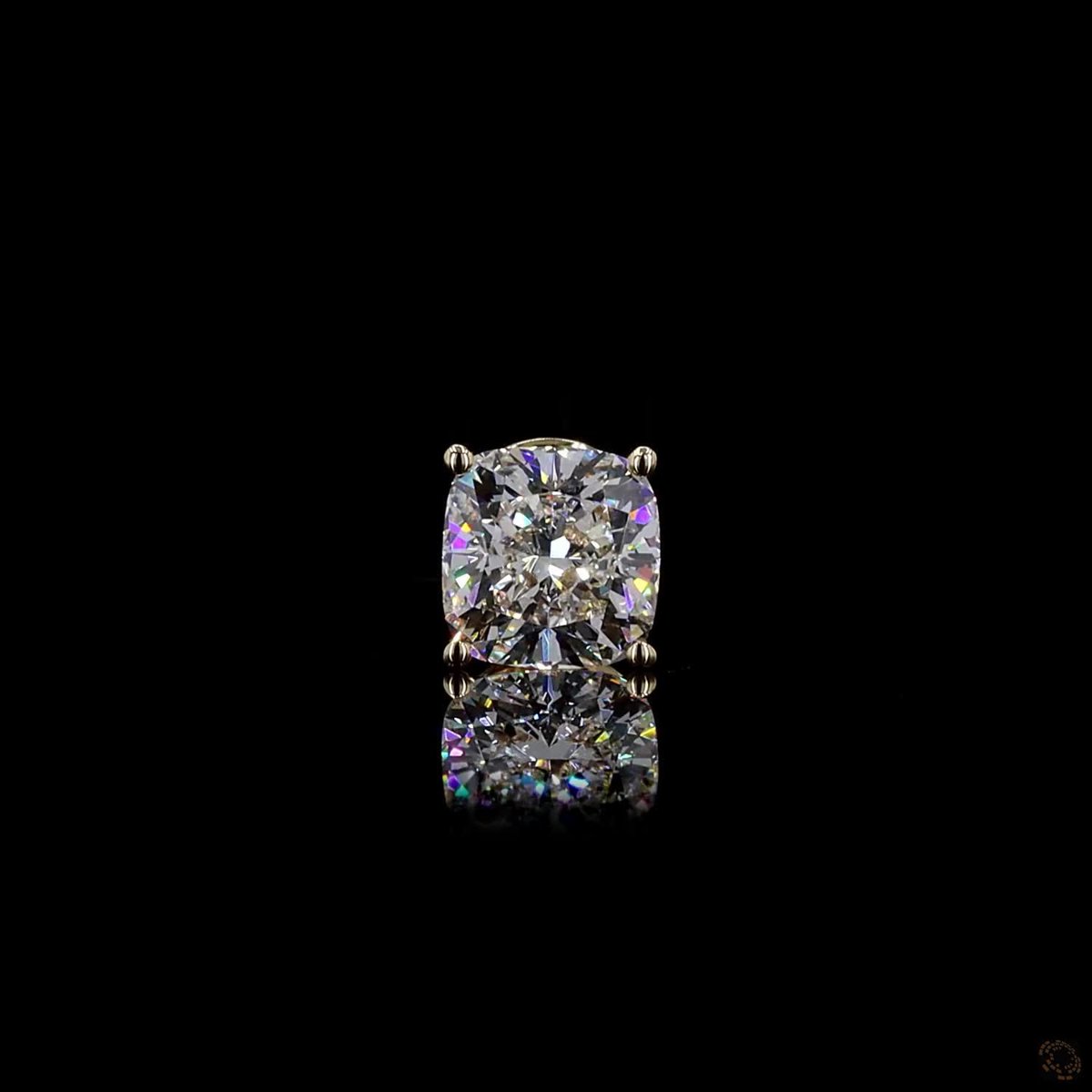 Diamond Earrings E-749159