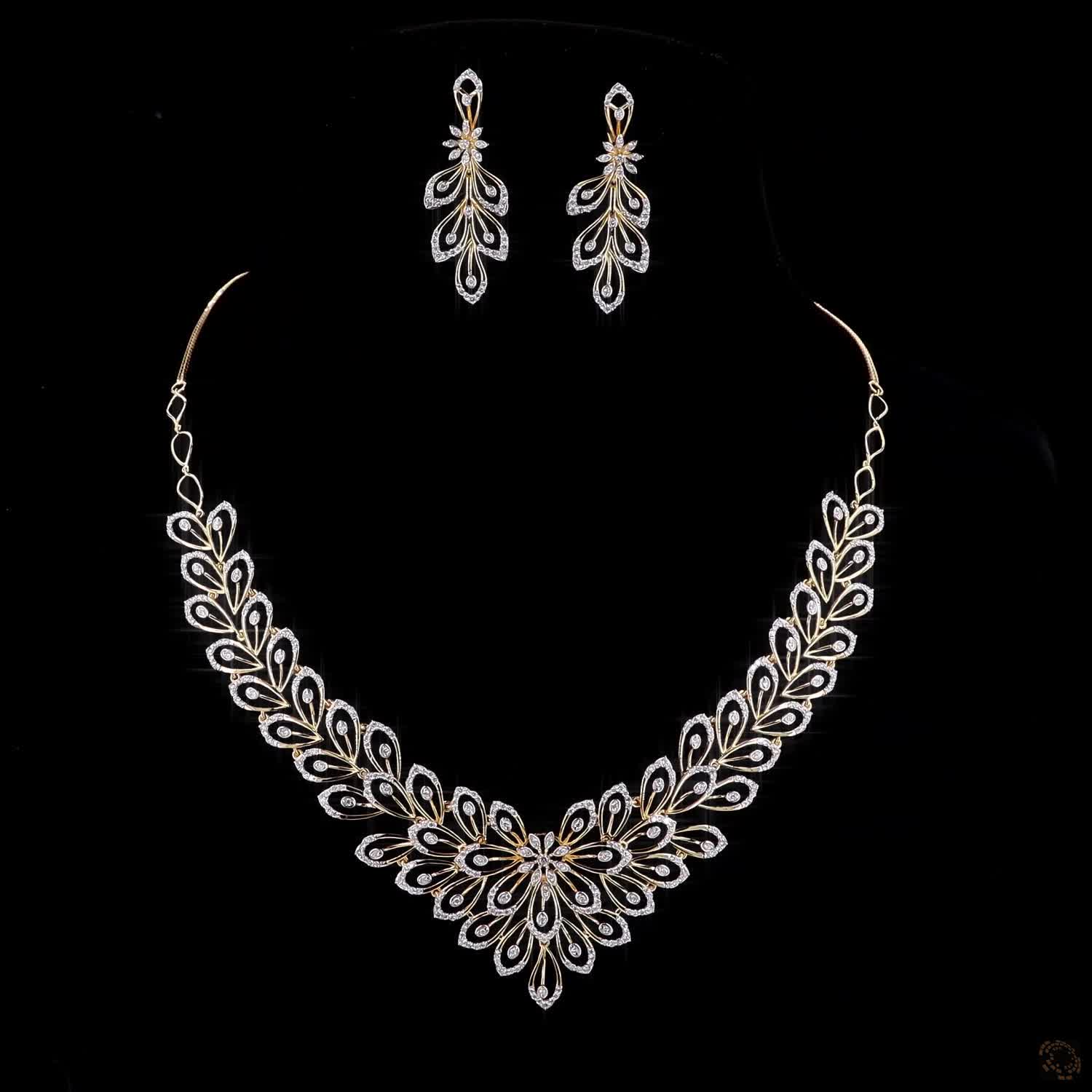 Diamond Necklace NE-741136