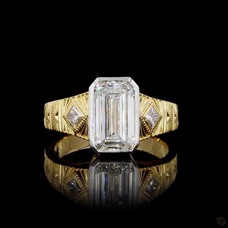 Yellow Gold Diamond Ring R-106810