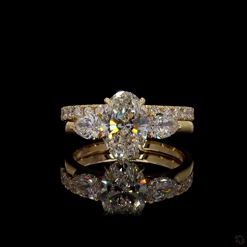 Yellow Gold Diamond Ring R-178176