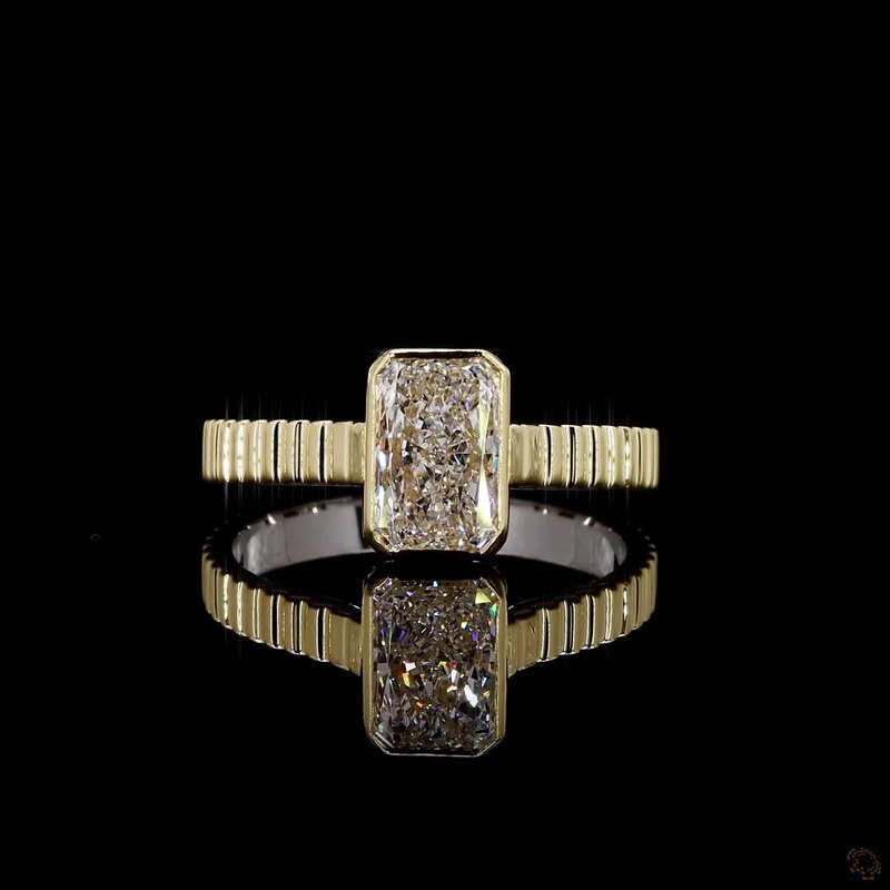 Yellow Gold Diamond Ring R-297686