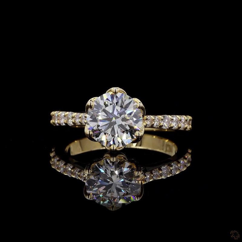 Yellow Gold Diamond Ring R-426379