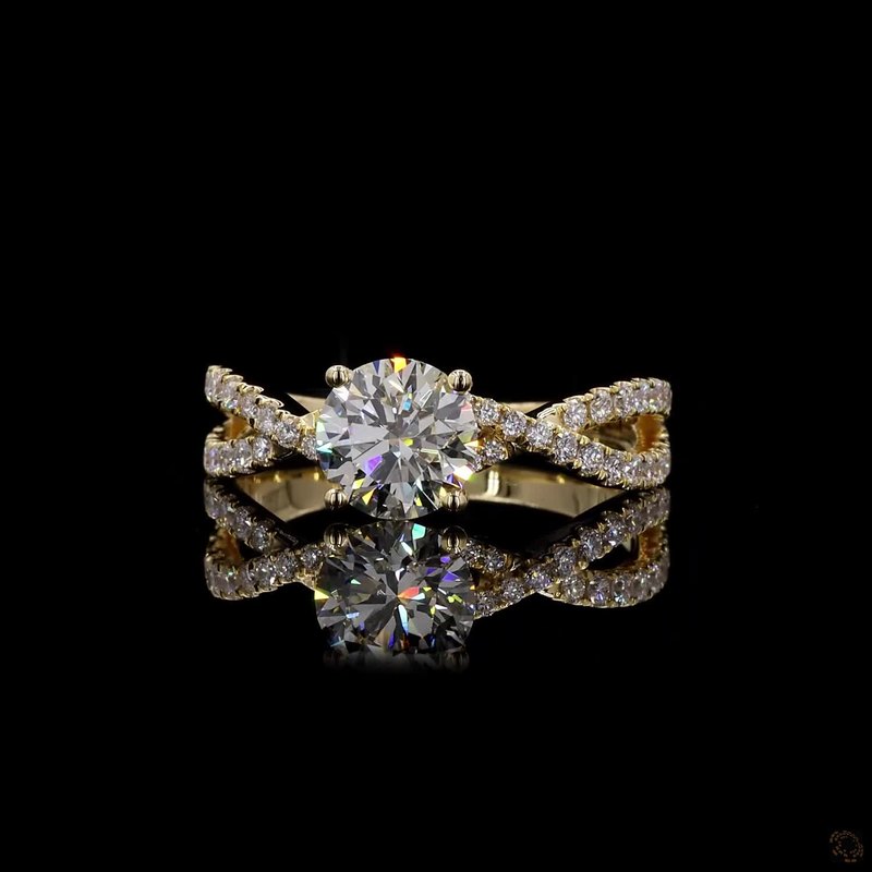 Yellow Gold Diamond Ring R-430400