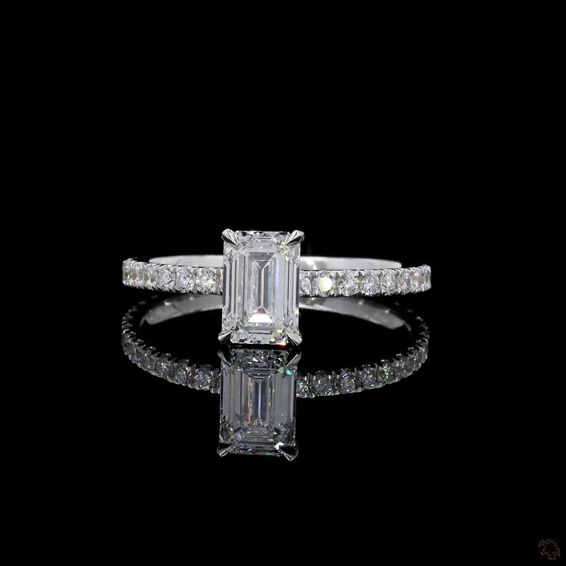 White Gold Diamond Ring R-496558