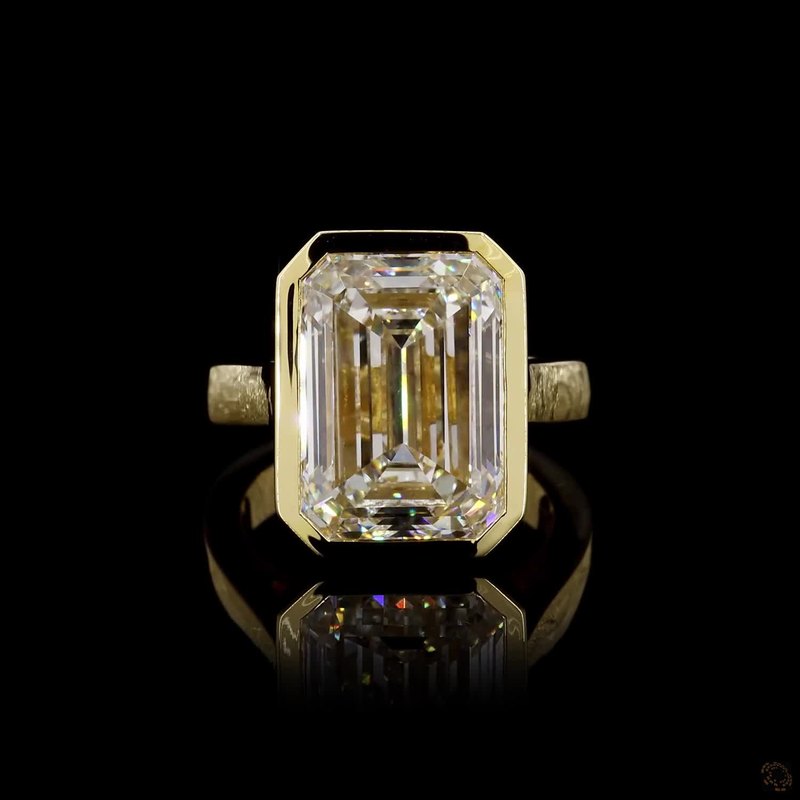 Yellow Gold Diamond Ring R-510608