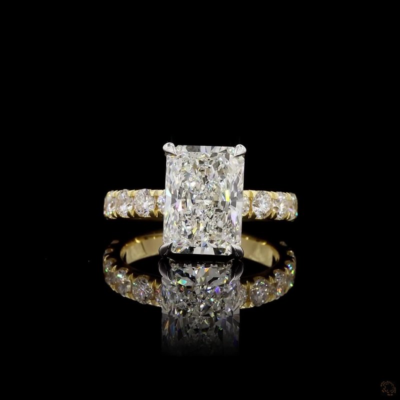 Yellow Gold Diamond Ring R-596715