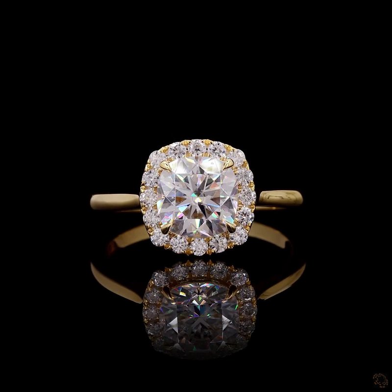 Yellow Gold Diamond Ring R-644477