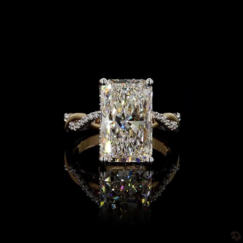 Yellow Gold Diamond Ring R-794136