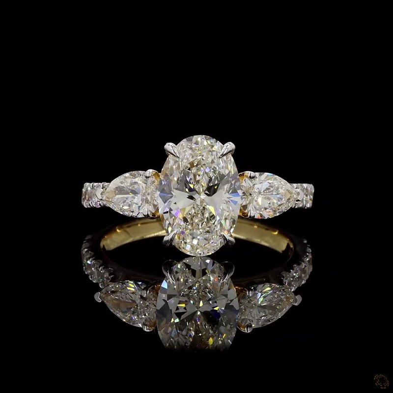 Yellow Gold Diamond Ring R-872411